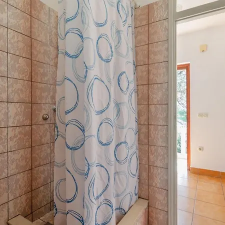 Karbuni Appartement