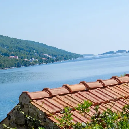 Lägenhet Karbuni Blato (Korcula)