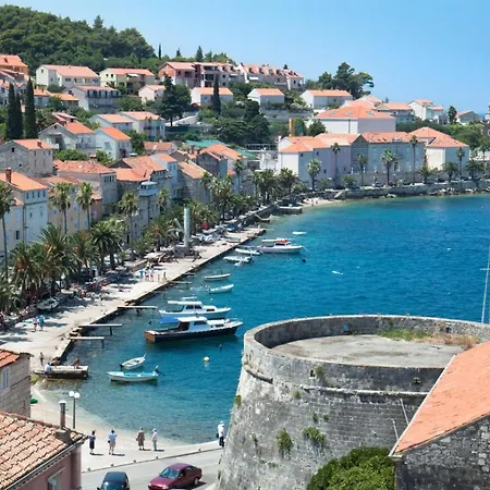 Karbuni Lägenhet Blato (Korcula)