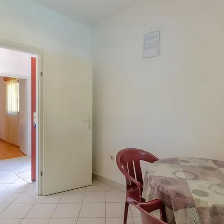 Karbuni Appartement