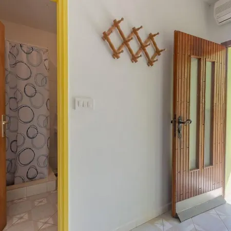 Karbuni Appartement Prižba