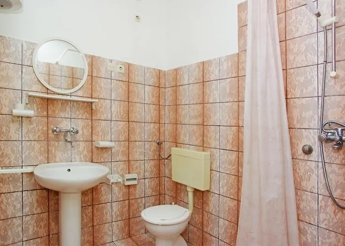 Karbuni Blato (Korcula)