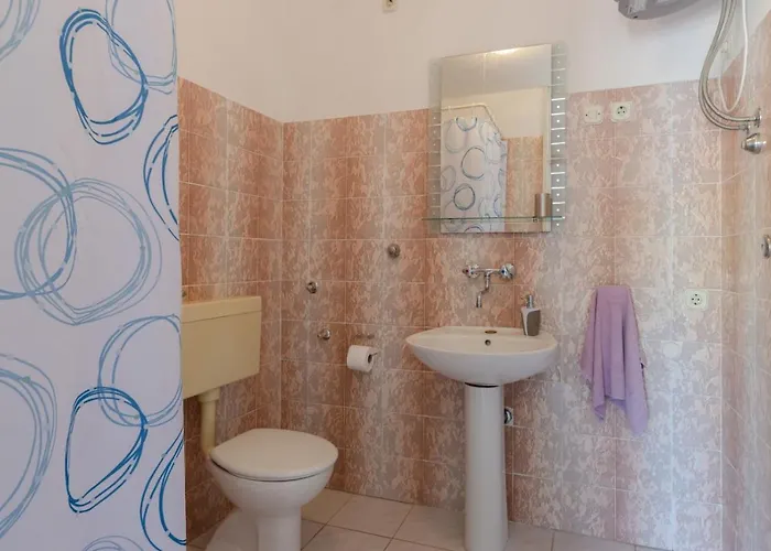 Karbuni * Blato (Korcula)